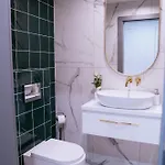 The View - Z Basenem Apartman *