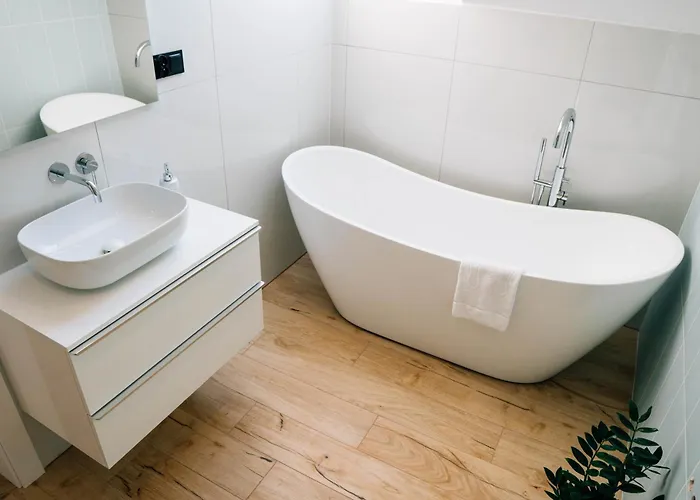 The View - Z Basenem * Iława