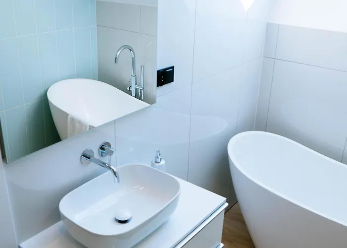 The View - Z Basenem Apartament